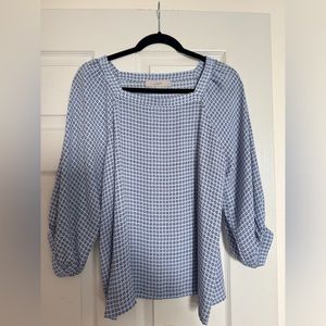 LOFT Blue Floral Quarter Sleeve Blouse